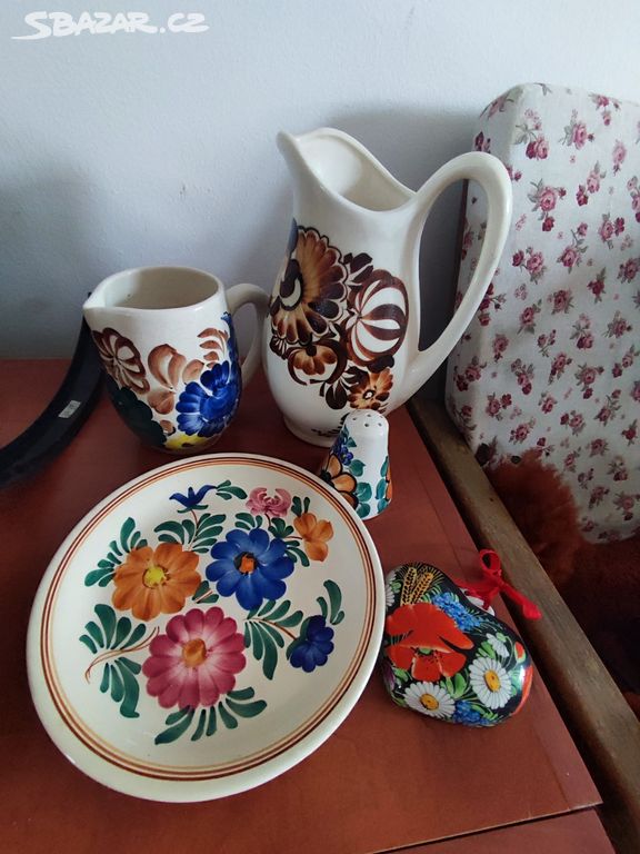 Set keramiky 5ks džbán, talíř,velký hrnek atd