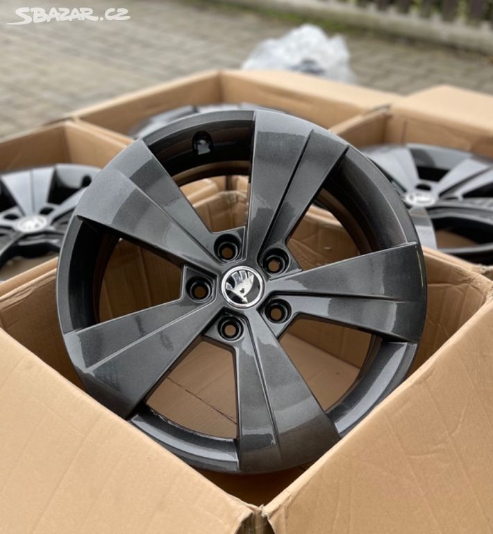 ORIGINÁL Alu Škoda ZEUS R17, 5x112 - TOP STAV