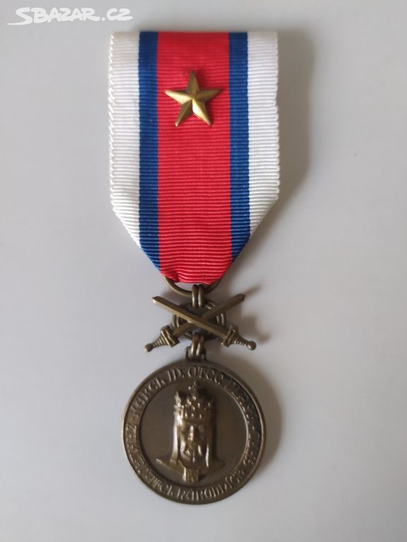 Medaile DOK "Za věrné služby"