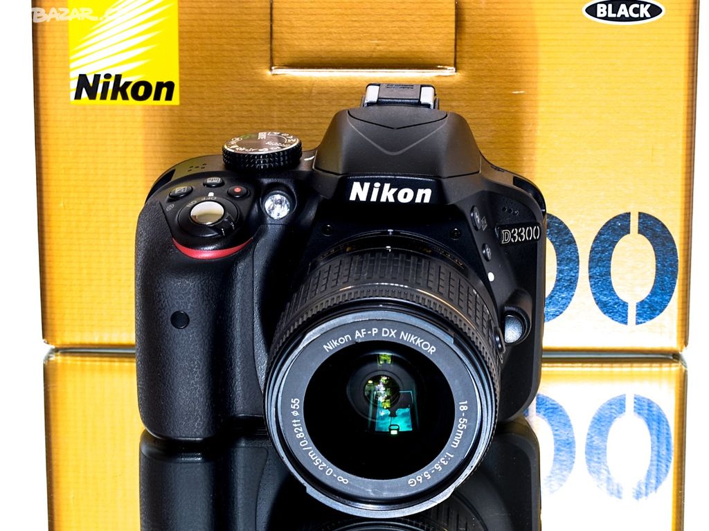 Nikon D3300 + Nikon AF-P 18-55mm TOP STAV