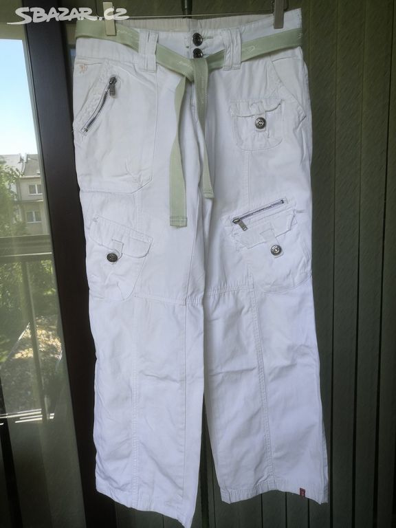 Bílé kalhoty s kapsami EDC by Esprit