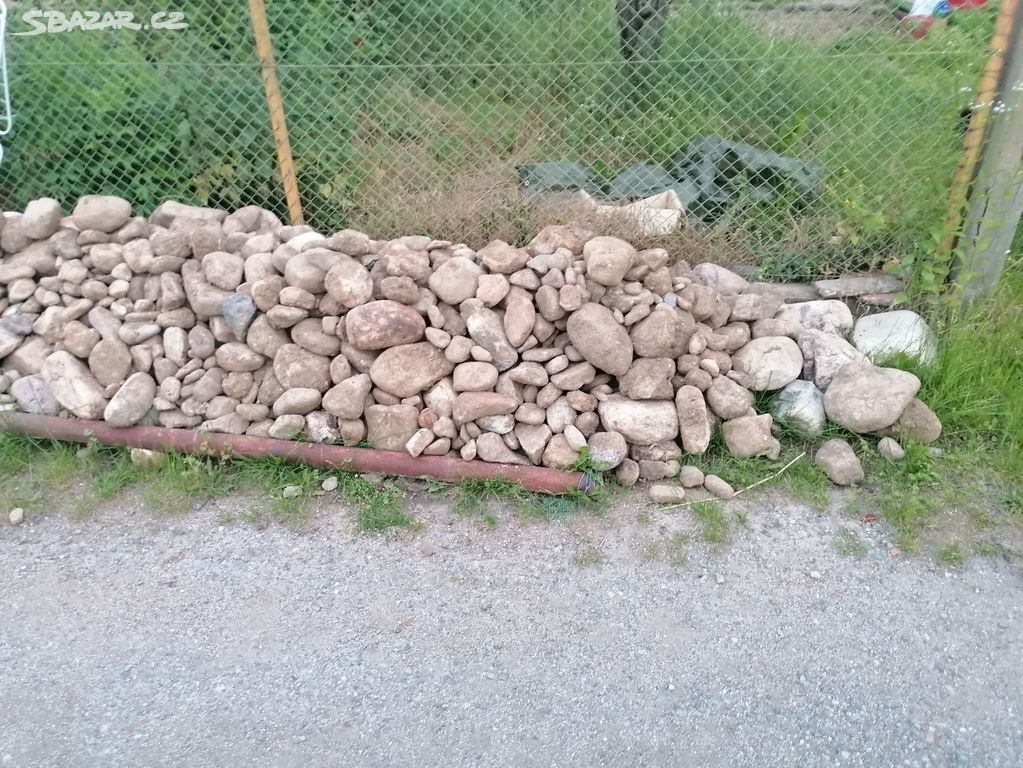 kámen kamení oblázky skalka