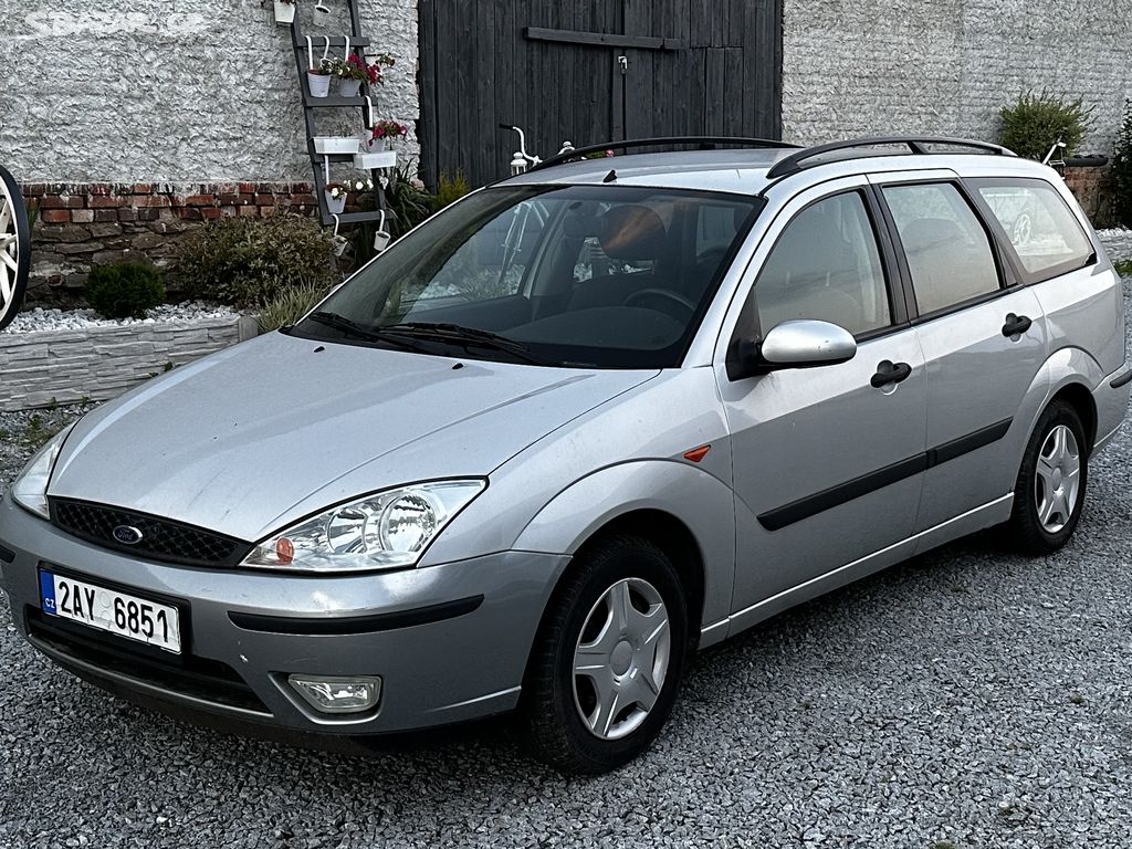 Ford Focus Kombi 1.6i Zetec, BEZ STK !