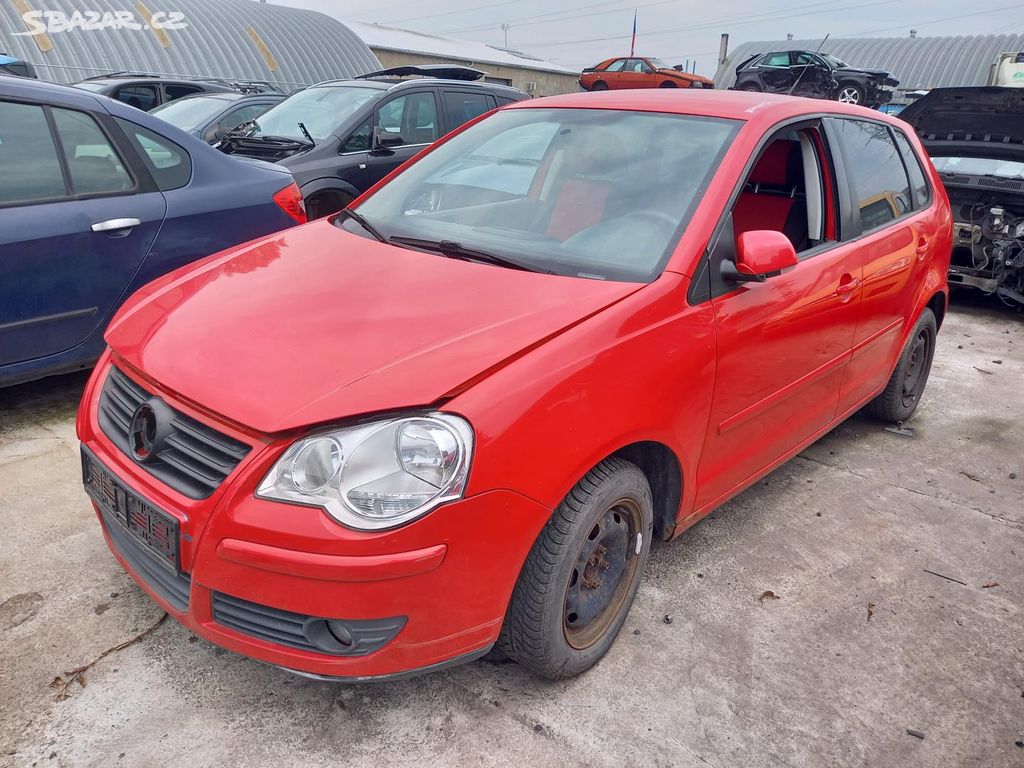 Volkswagen Polo 1.2 ( BMD ) 40kW r.2006 červená