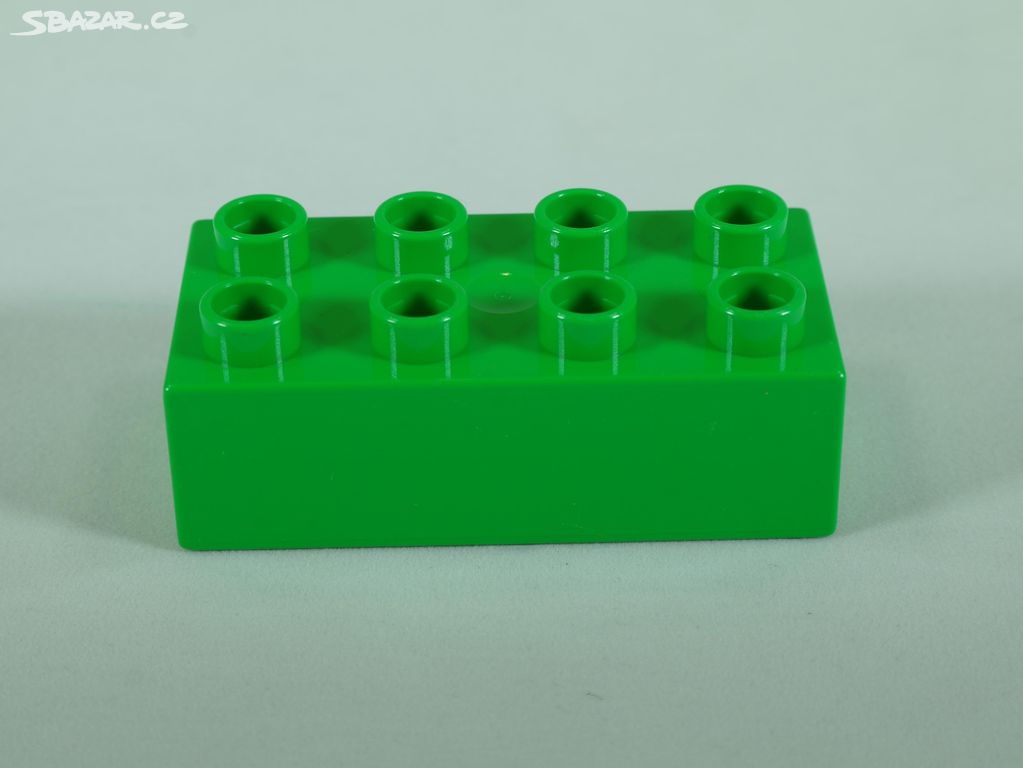 LEGO DUPLO kostka/cihla 2x4 - jasně zelená