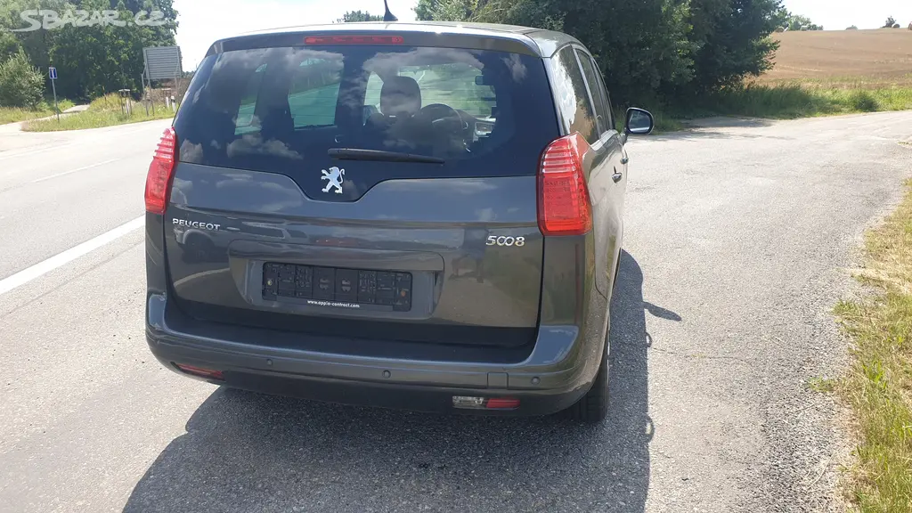 Peugeot 5008 2.0hdi - fotka 6