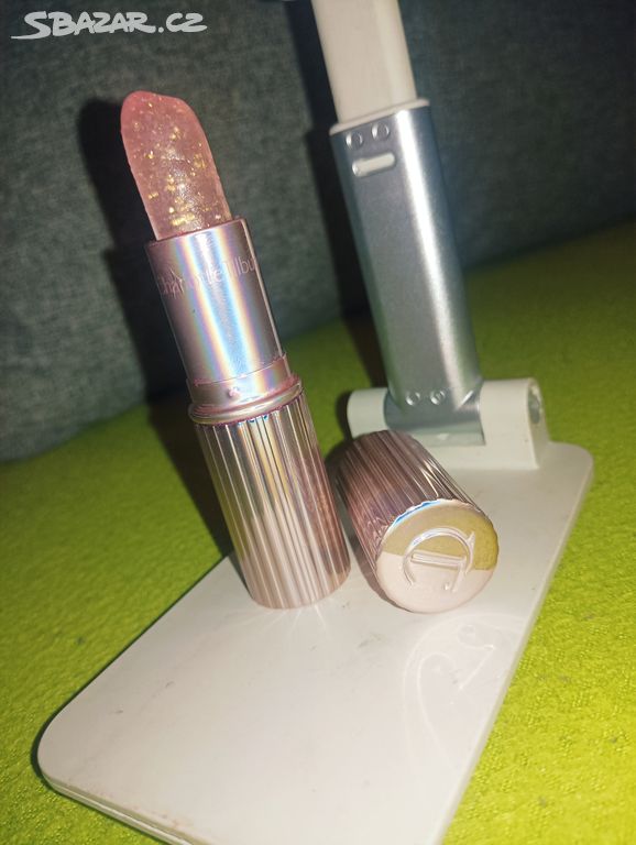 Balzám na rty Charlotte Tilbury