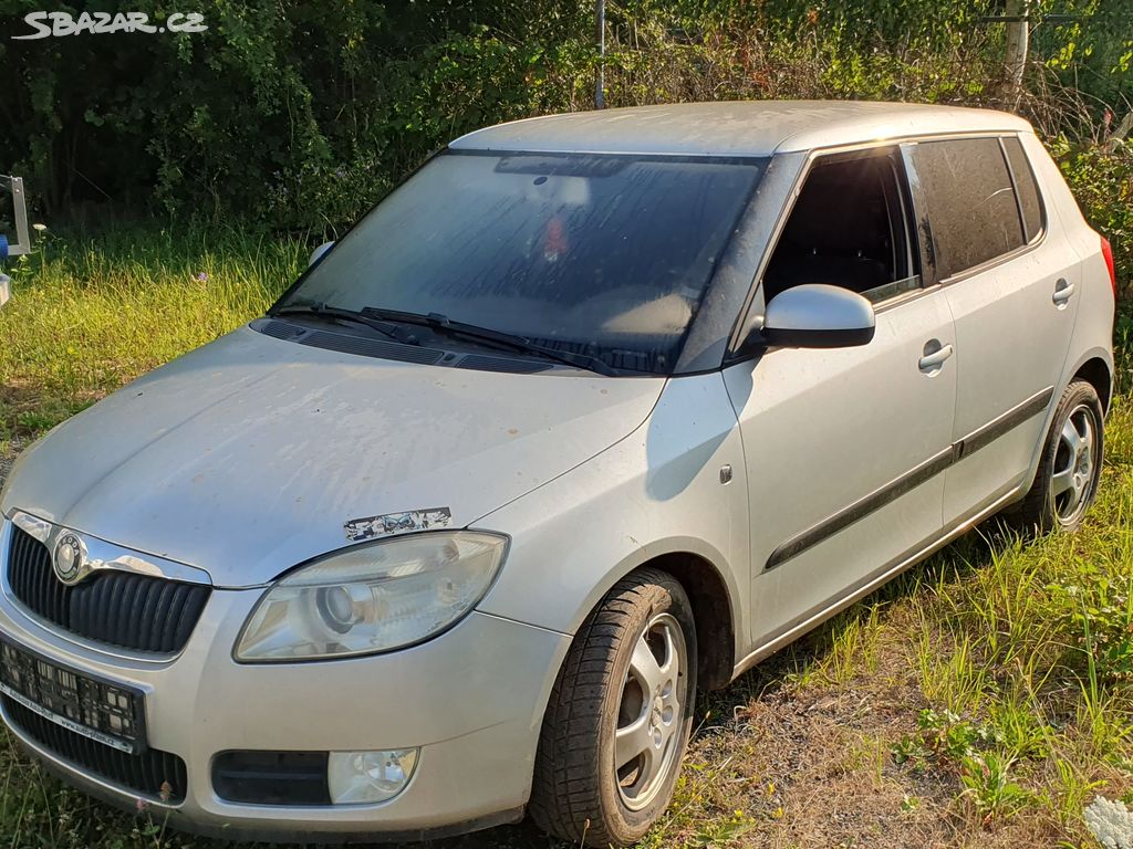 Škoda Fabia II 1.4 tdi náhradní díly z celého vozu