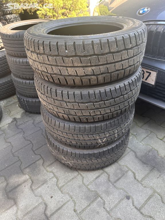 Sada zimních pneu 215/60 R17 C - Kumho a Maxis