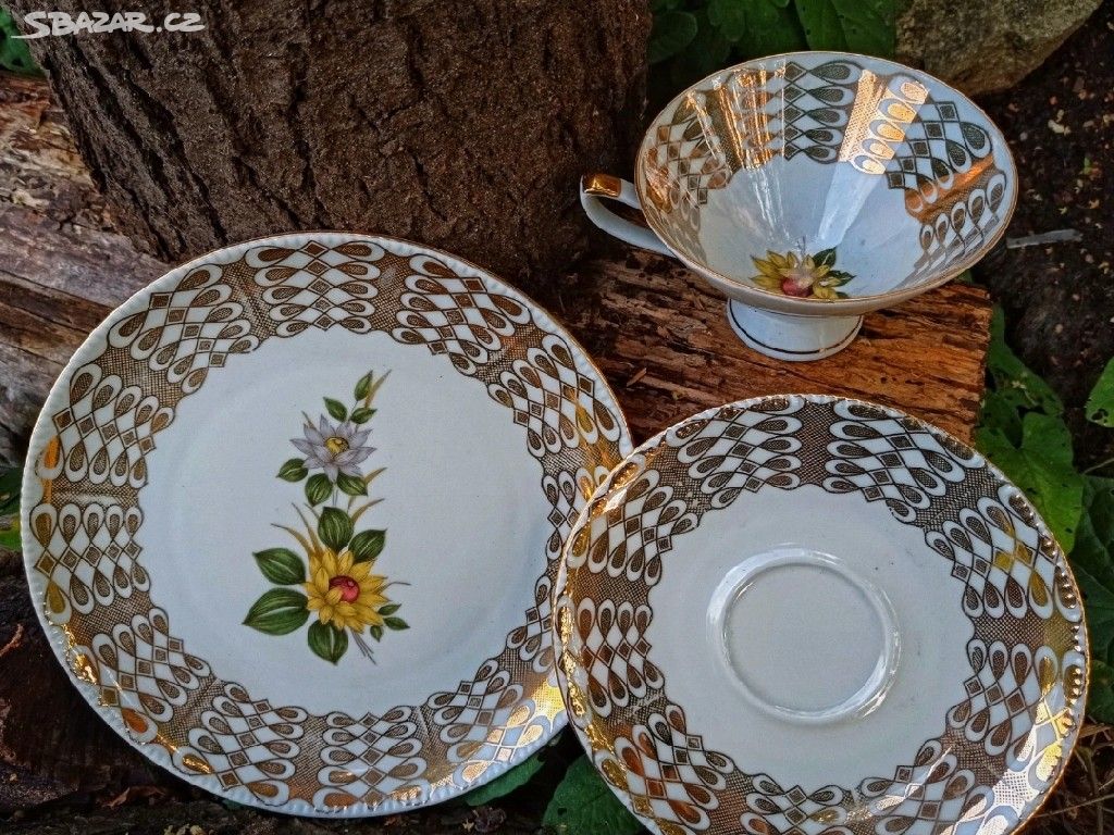 Vintage porcelánový set