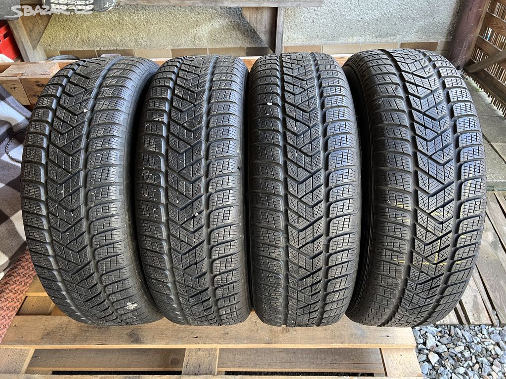 215/65 R17 Pirelli zimní pneu 215 65 17 17