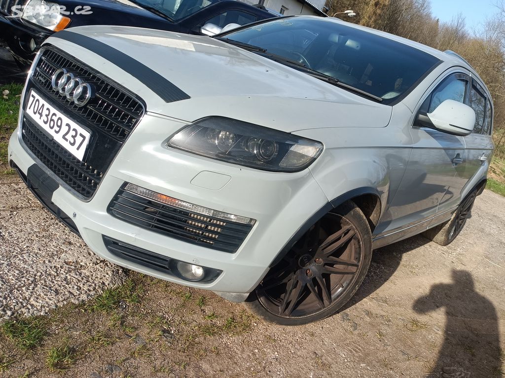 /// AUDI Q7 3.0TDI S-Line / NÁHRADNÍ DÍLY ///