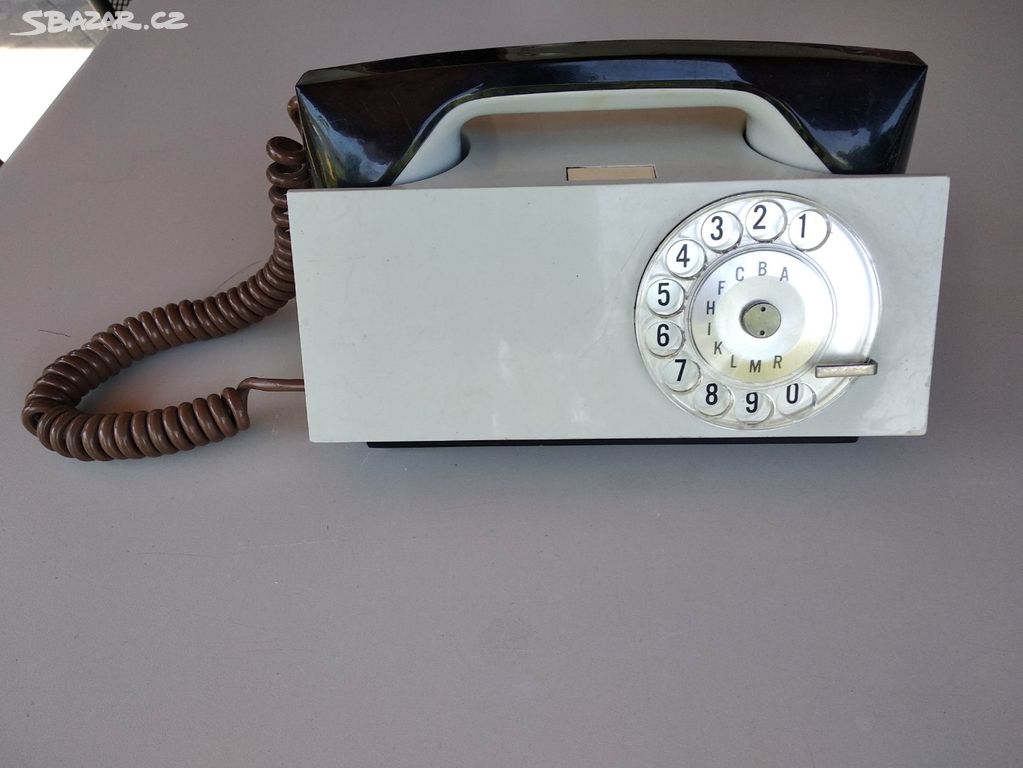 Telefon T65H TESLA / psaníčko rakvička kabelka /