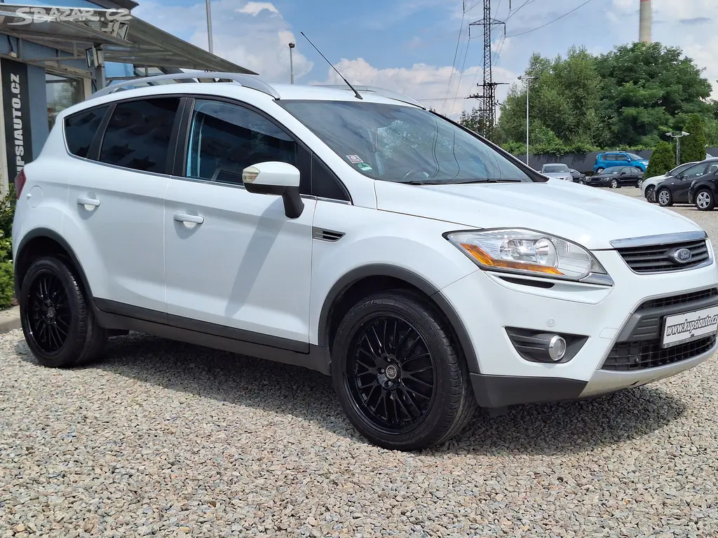 Ford Kuga 2.5T Titanium - fotka 2