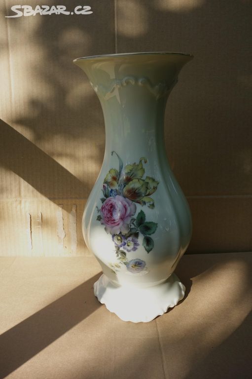 Krásná stará porcelánová váza  Rosenthal-Pompadour