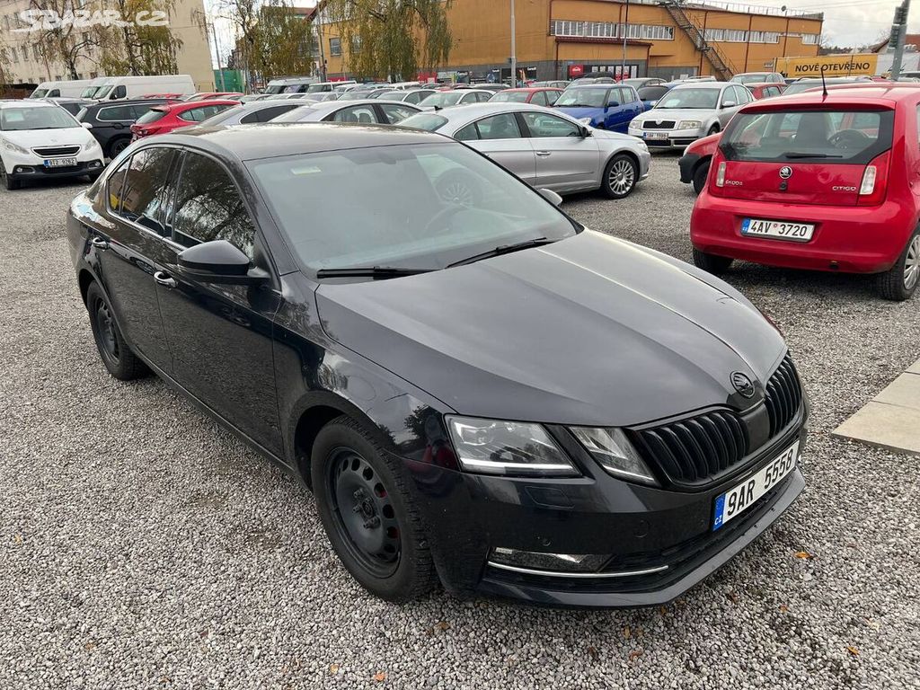 Škoda Octavia III 2.0 TDi facelift sedadla RS DSG