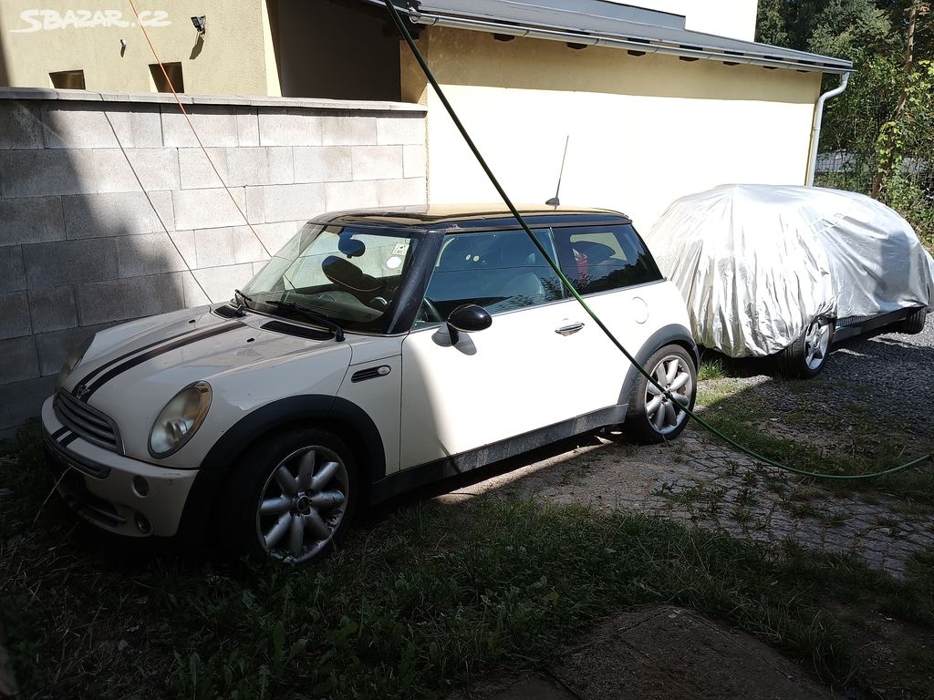 Mini Cooper one r50-53 prodám veškeré díly