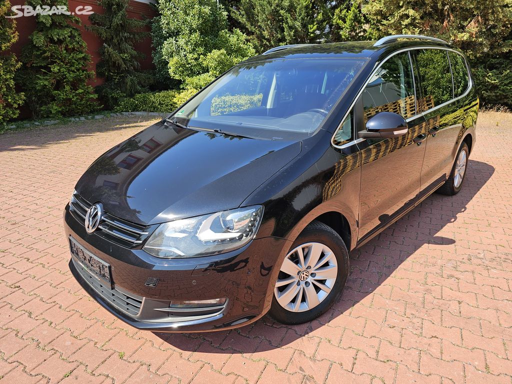 VW Sharan 2.0 TDI,DSG,7.Míst,Xenon,Tažné,Kessy.