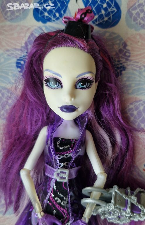 Panenka Monster High č.27 Spectra