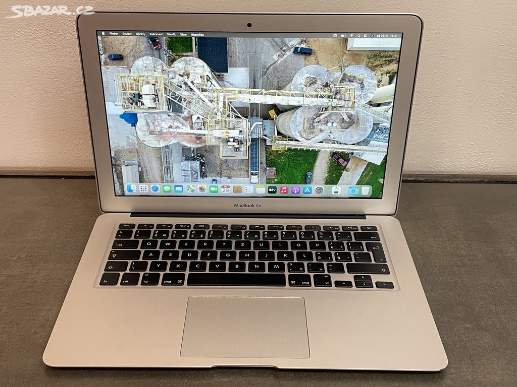 MacBook Air 13" 2014 128GB SSD / 4GB RAM