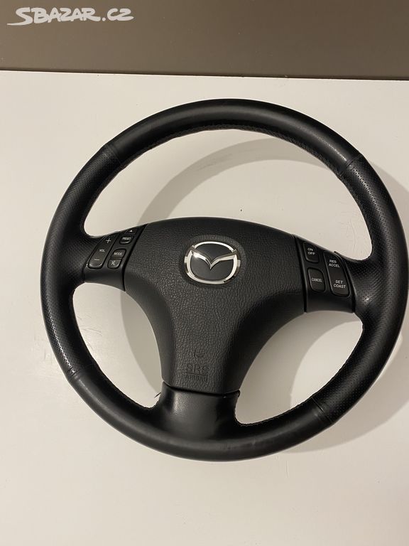 Volant Mazda 6