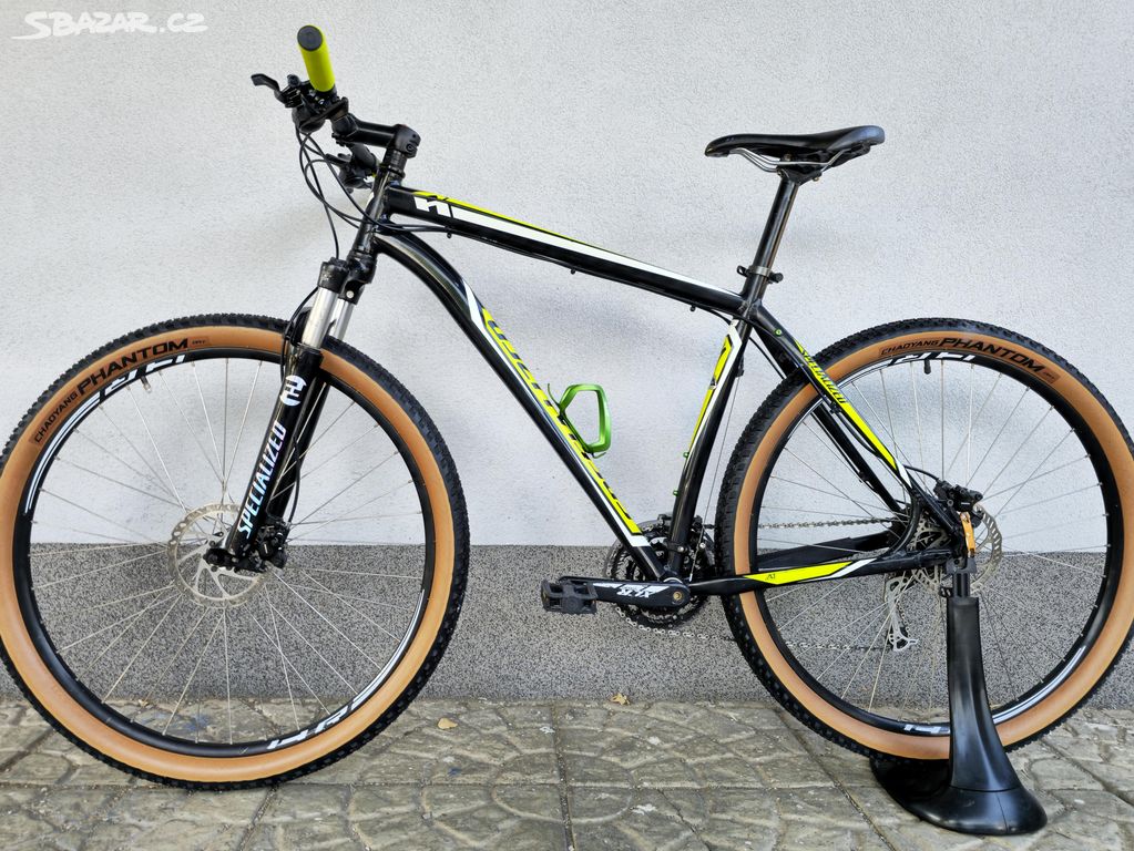 Horské kolo Specialized Rockhopper COMP 29