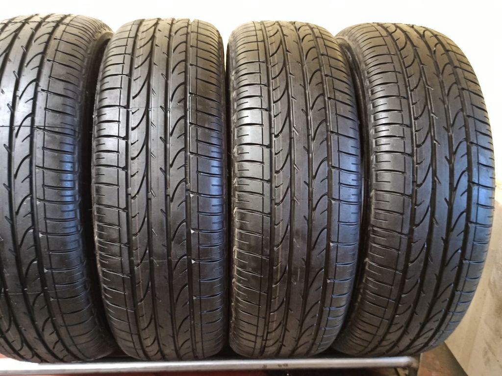 Bridgestone 215/65 R16 98H 6,5mm