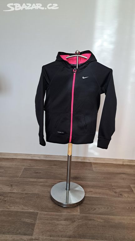 Krásná mikina s kapucí Nike