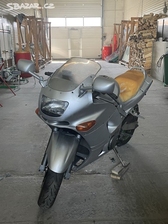 Kawasaki ZZR 600