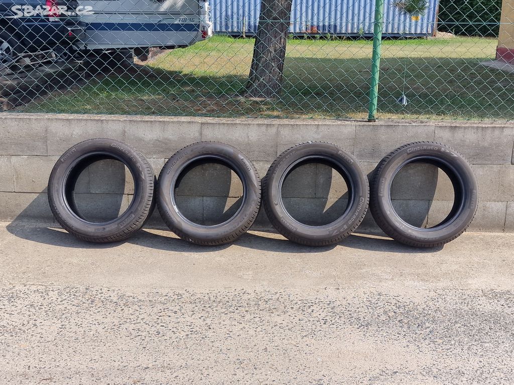 215/55/17 Letní pneu Pirelli P7 Cinturato