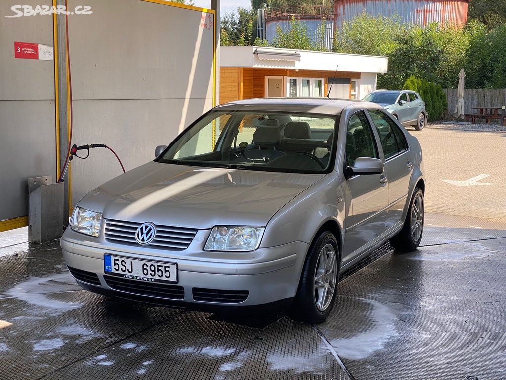 VW Bora 1.6 16V 77kw