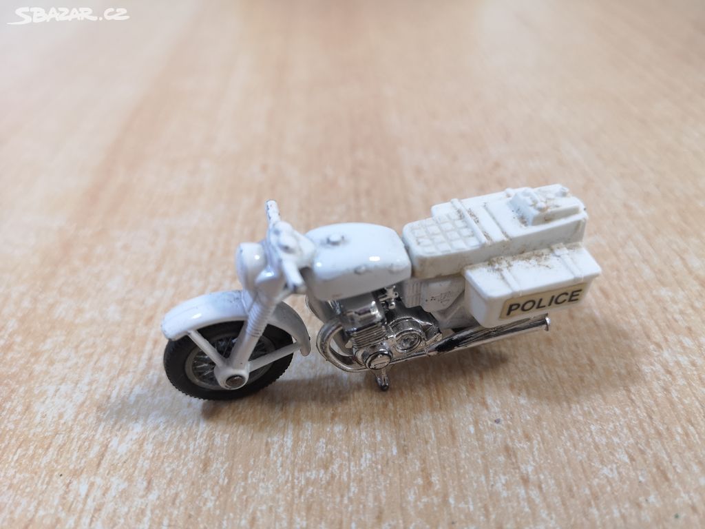 MATCHBOX HONDA 750 MOTORCYCLE POLICE MB33 1977