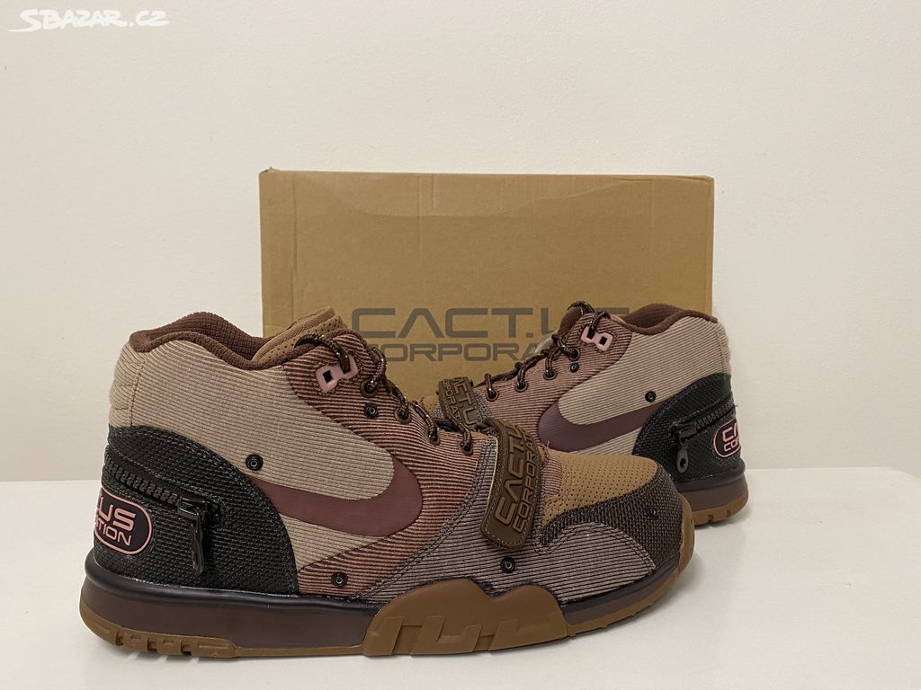 Nike Air Trainer 1 SP x Travis Scott Chocolate