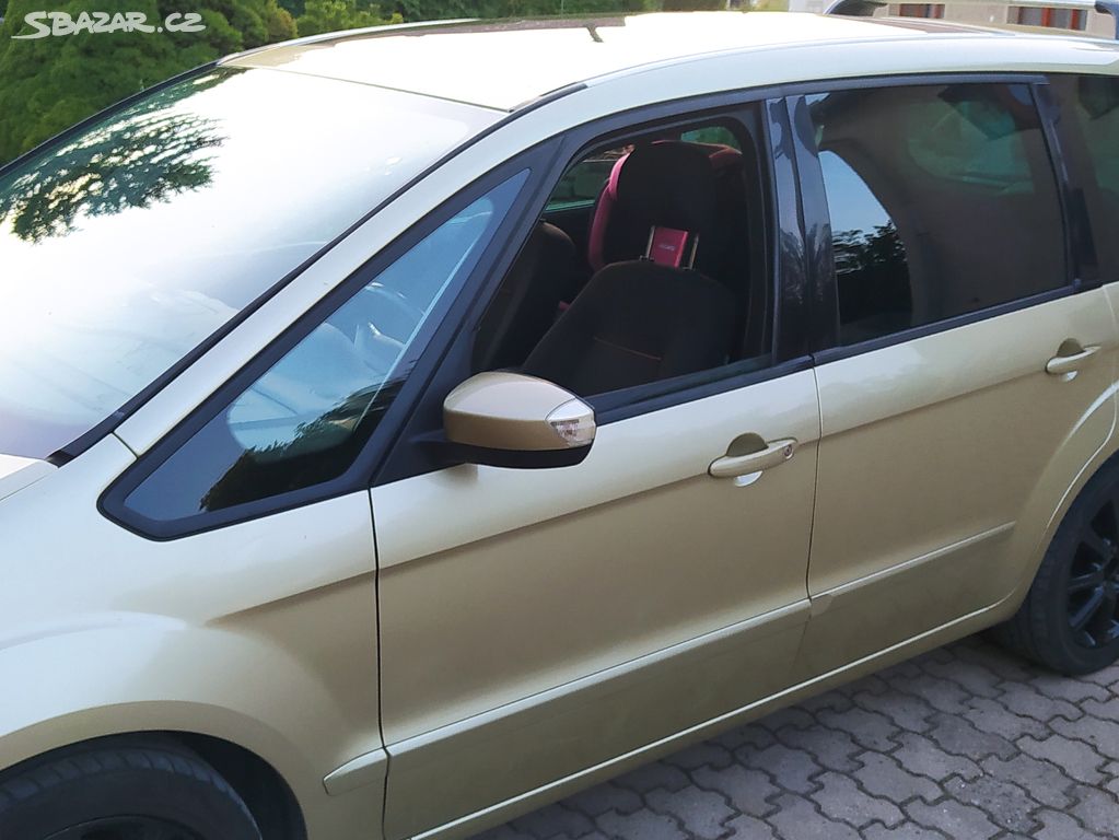 Ford Galaxy 2.0 TDI r.v.2006 7 míst