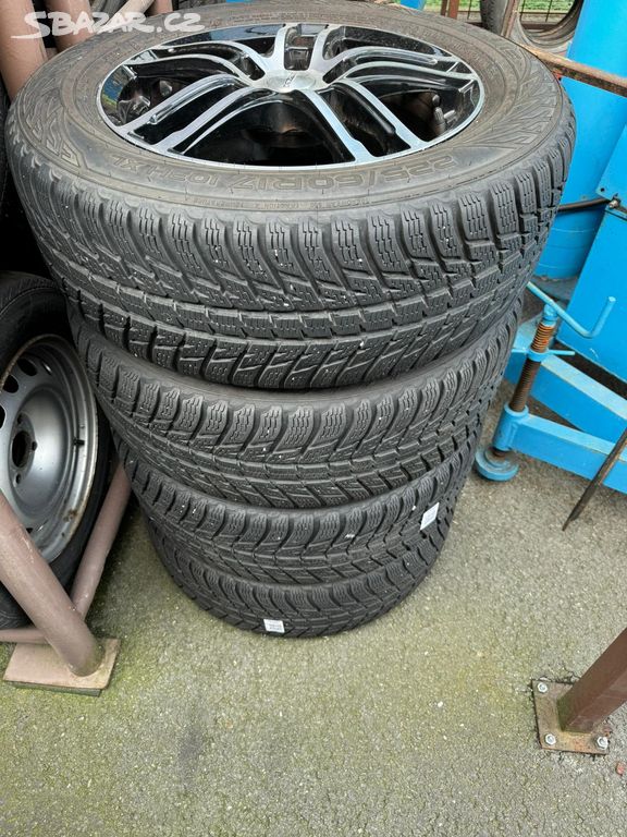 Zimní sada pneu Nokian 225/60 R17+alu disky