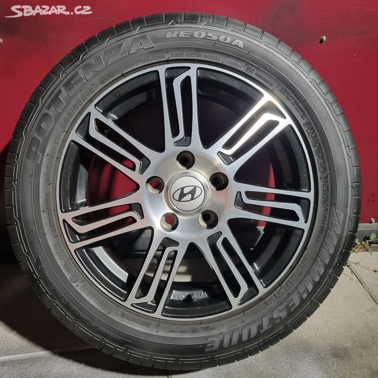 16"-HEZKÁ LETNÍ OBUTÁ ALU KOLA 5x114.3 HYUNDAI i30