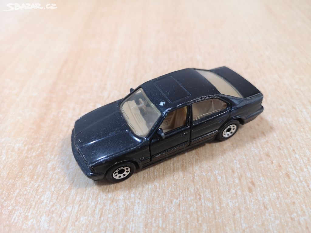 MATCHBOX MB26 BMW 5 1989 MACAU