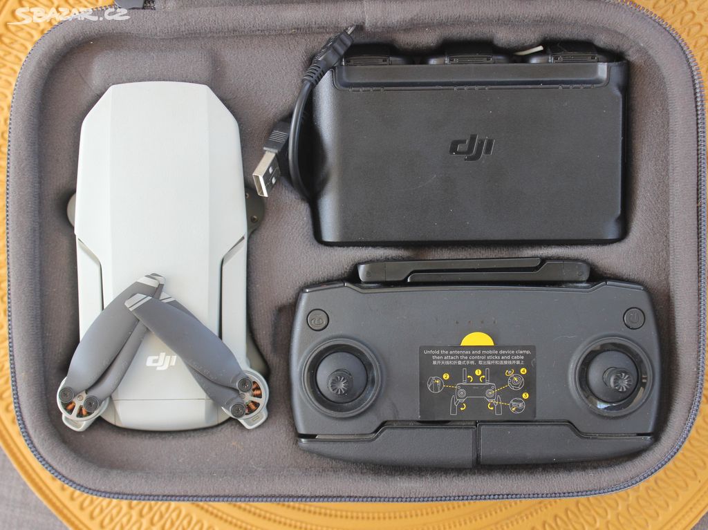 DJI Mavic Mini Fly More Combo DJIM0240C