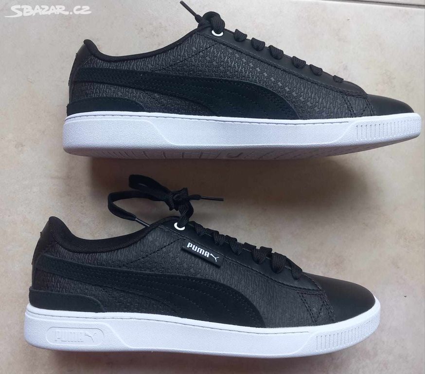 Dámské tenisky Puma Vikky V3 Mono, velikost 38,5