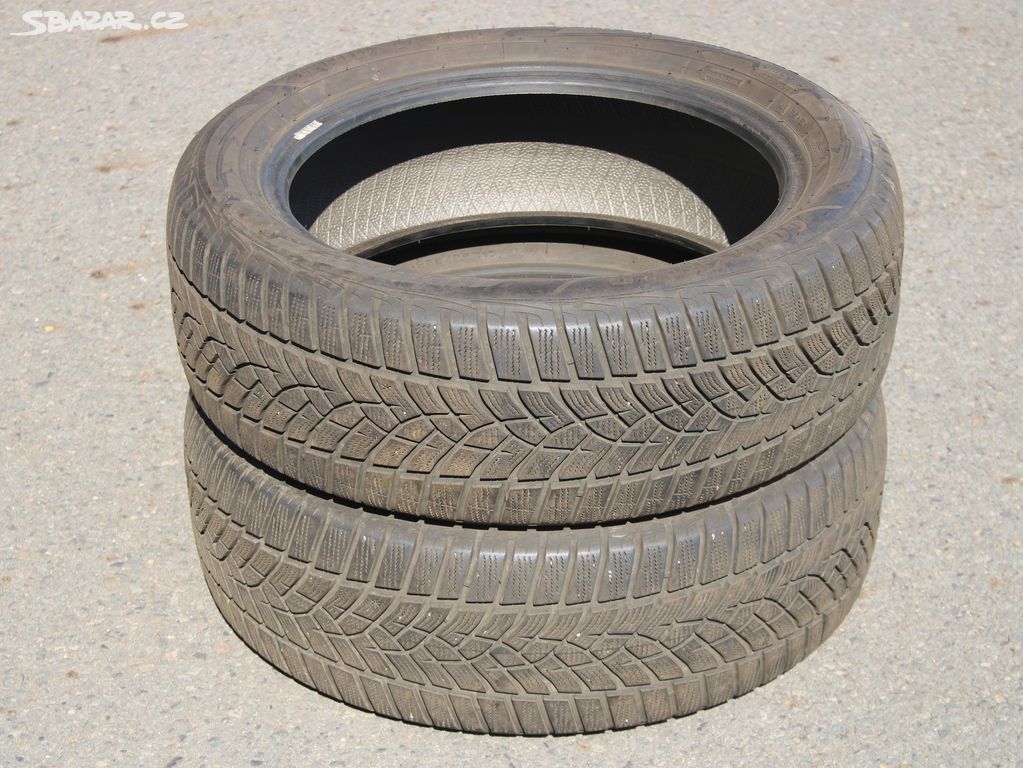 2ks zimních pneu 205/55/17 95V Xl M+S GoodYear