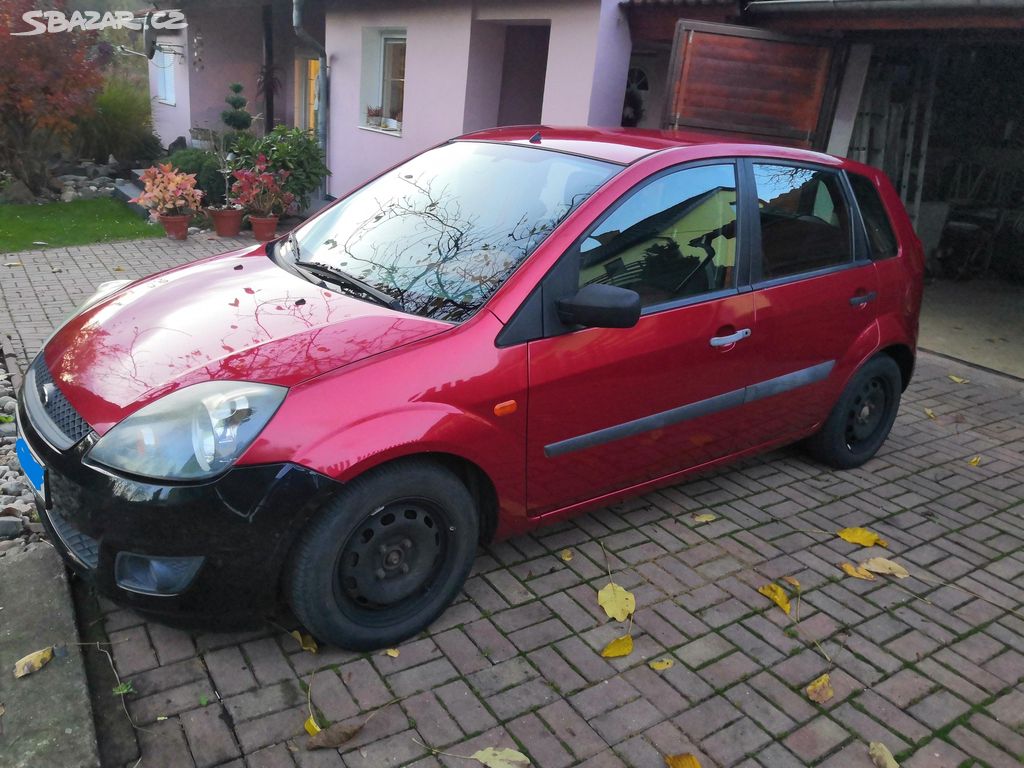 FORD Fiesta 1,3. 51 kW benzín rok 2006