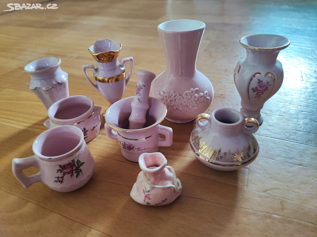 Růžový porcelán