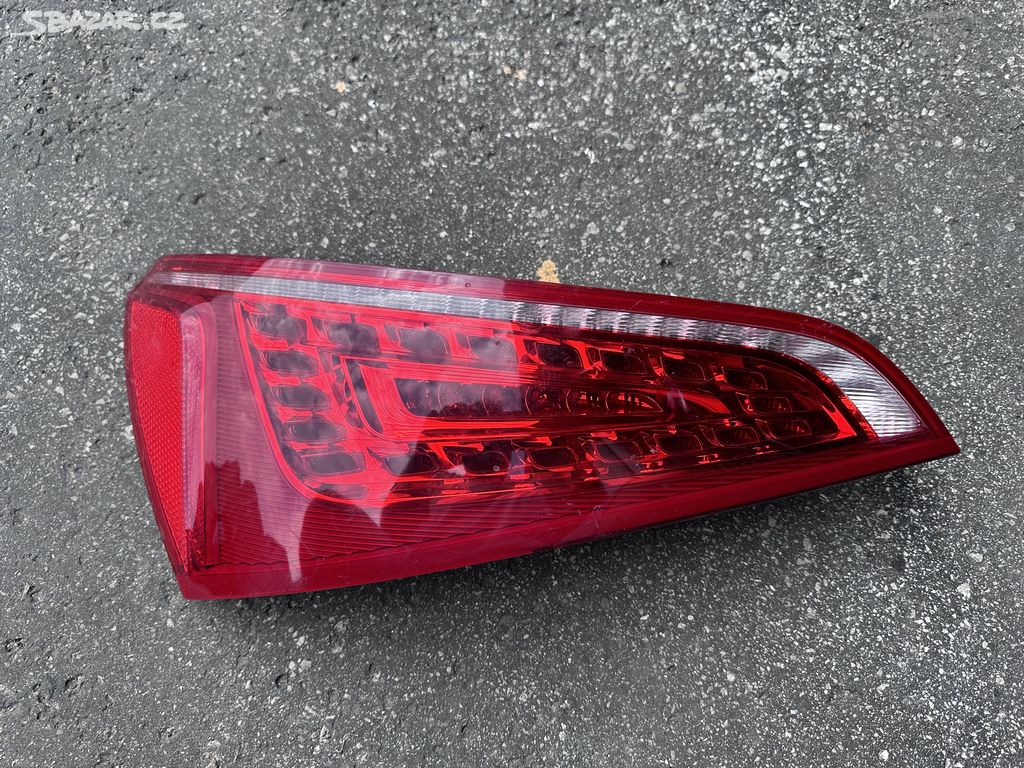 AUDI Q5 levé zadní světlo LED 8r0945093A