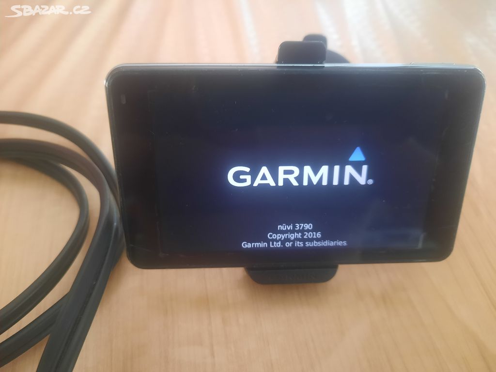 Navigace Garmin nüvi 3790