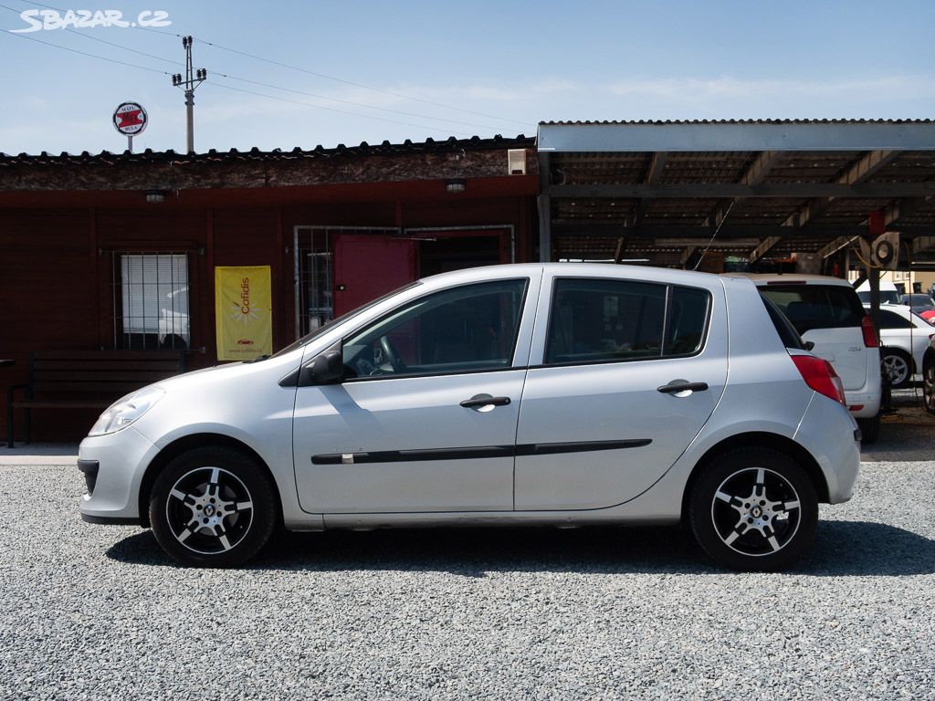 Renault Clio 1.2i 55KW SERVIS