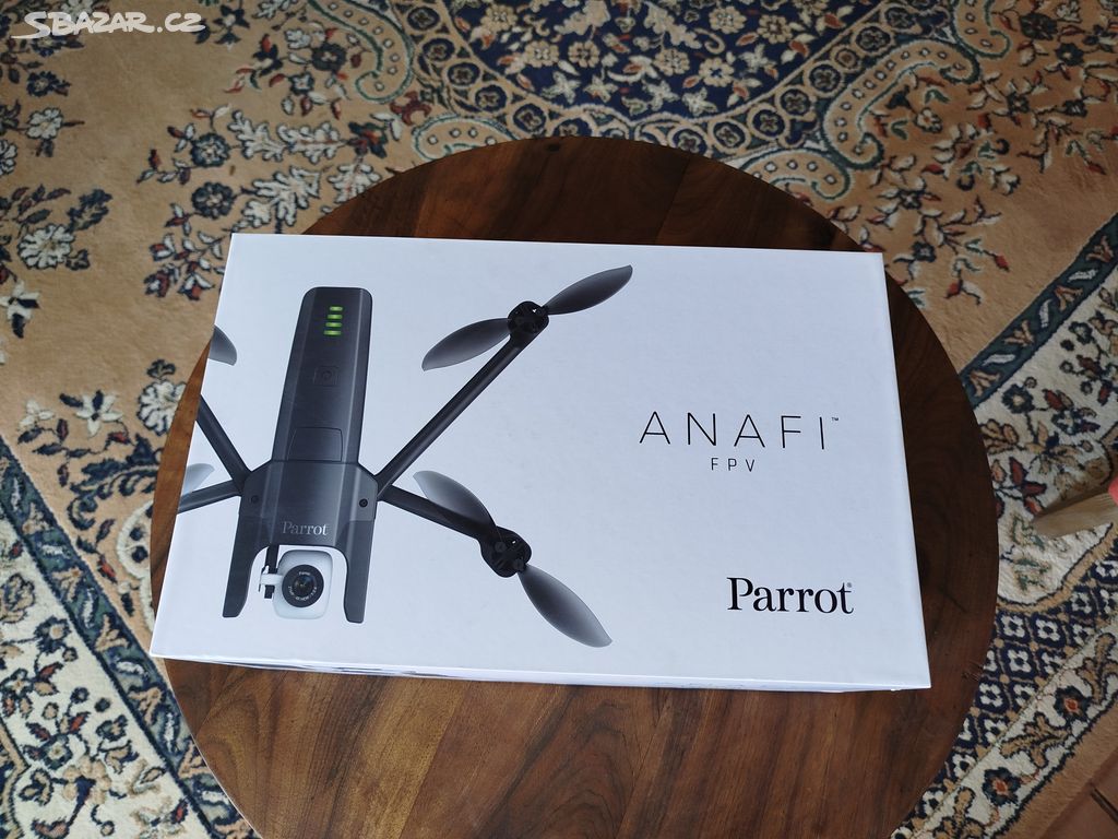 ANAFI Parrot FPV dron