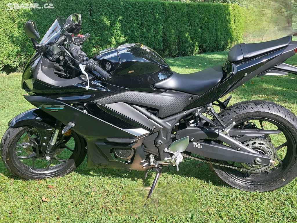 Motocykl Yamaha YZF-R3