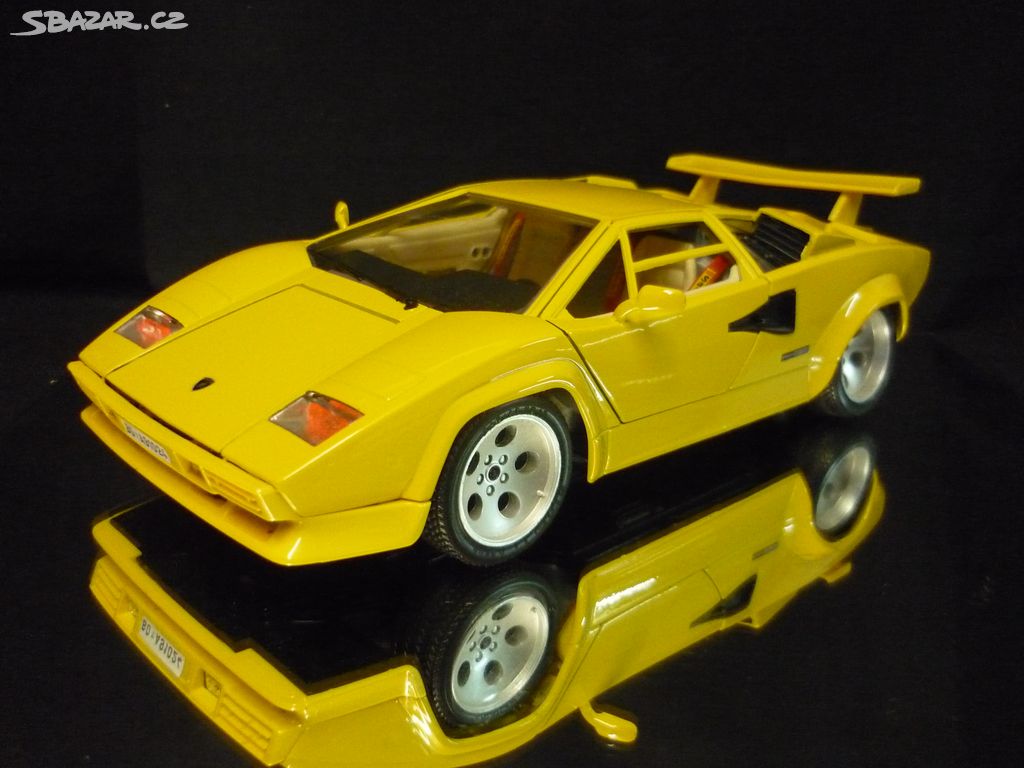 Lamborghini Countach Bburago 1/18