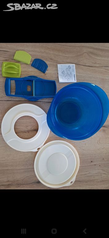 Tupperware misa a struhadlo