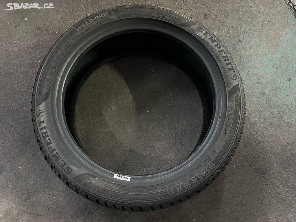 Zimní pneu 1 kus Semperit 195/45 R16 H XL 7.2mm